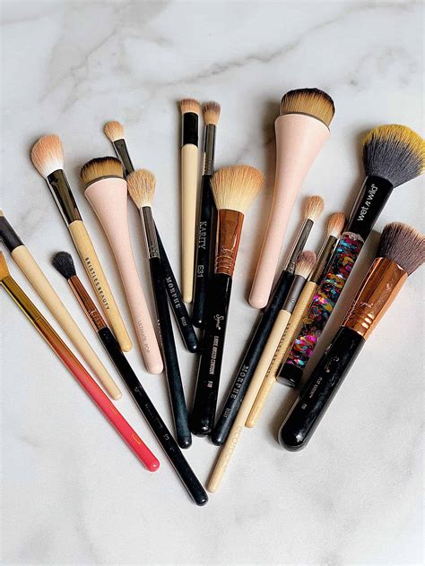 best brush for makeup.